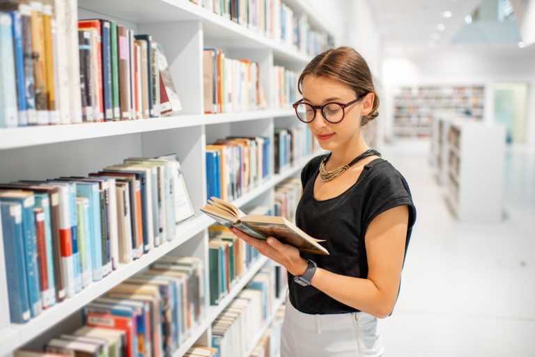 4 fiction books every law student should read