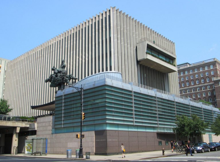 Columbia launches executive LL.M. in Global Business Law