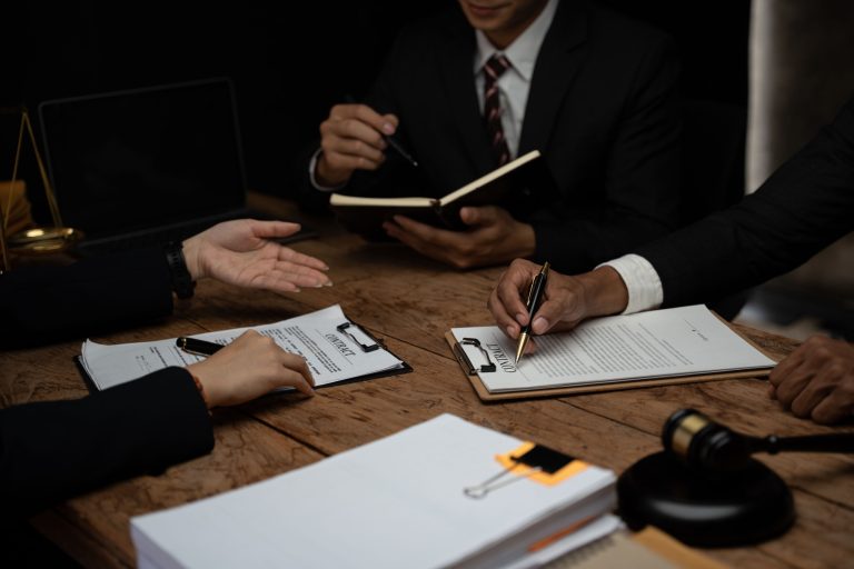 Best job market since 1987 for law grads