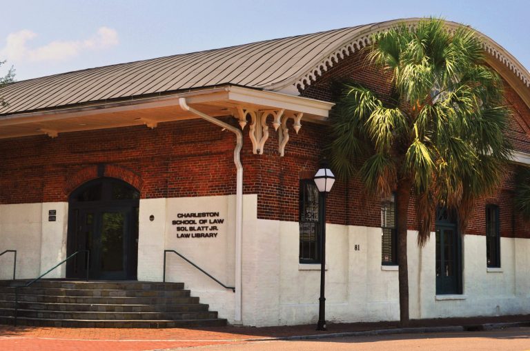 Charleston president quits eight days into job