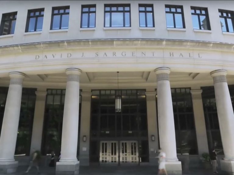 Suffolk Law launches new hybrid JD program