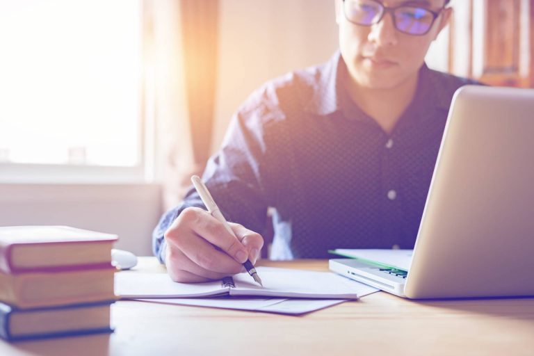 Law school deans say online course work isn’t going anywhere