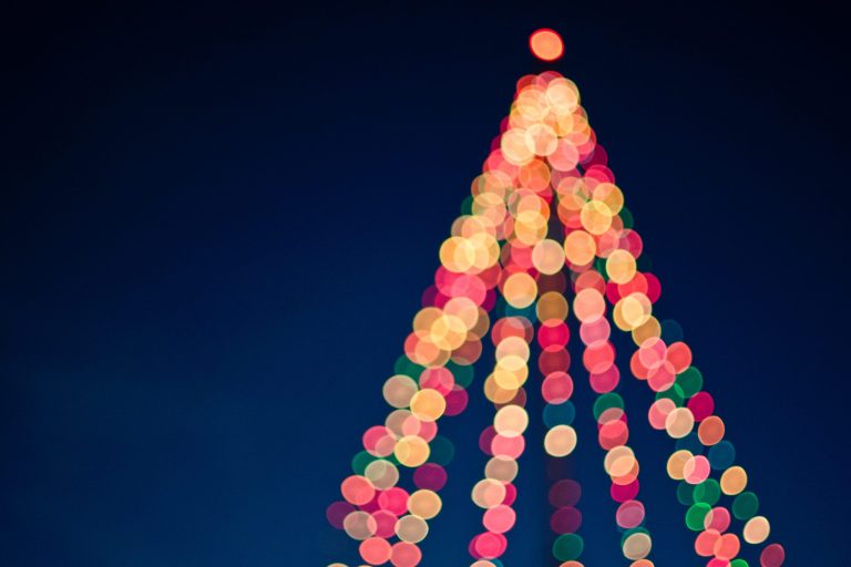 How to keep your job search going through finals and the holidays