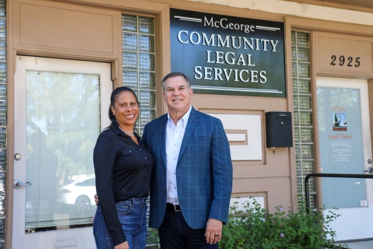 Dr. Kawanaa Carter and Robert Buccola ’83 standing outside the McGeorge Community Legal Services office at University of the Pacific McGeorge School of Law. Photo courtesy of “Ashley Golledge, University of the Pacific McGeorge School of Law.”
