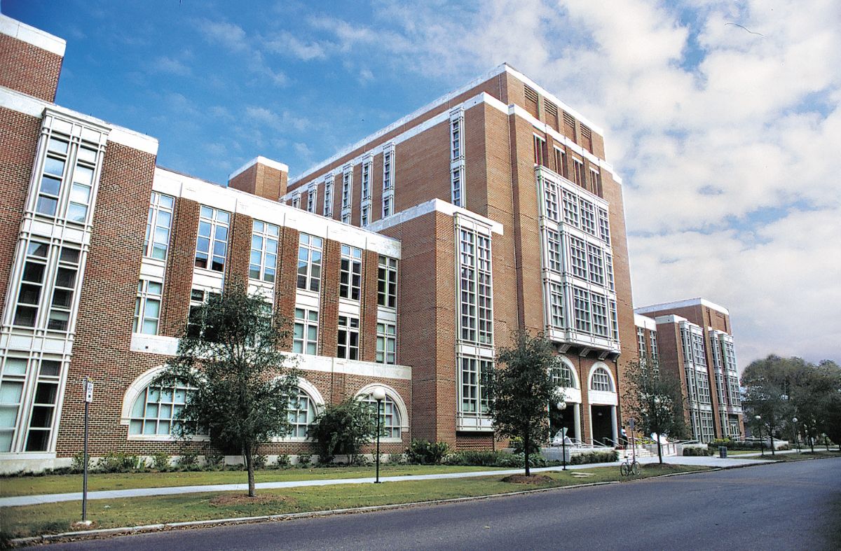 campus of Tulane University Law School