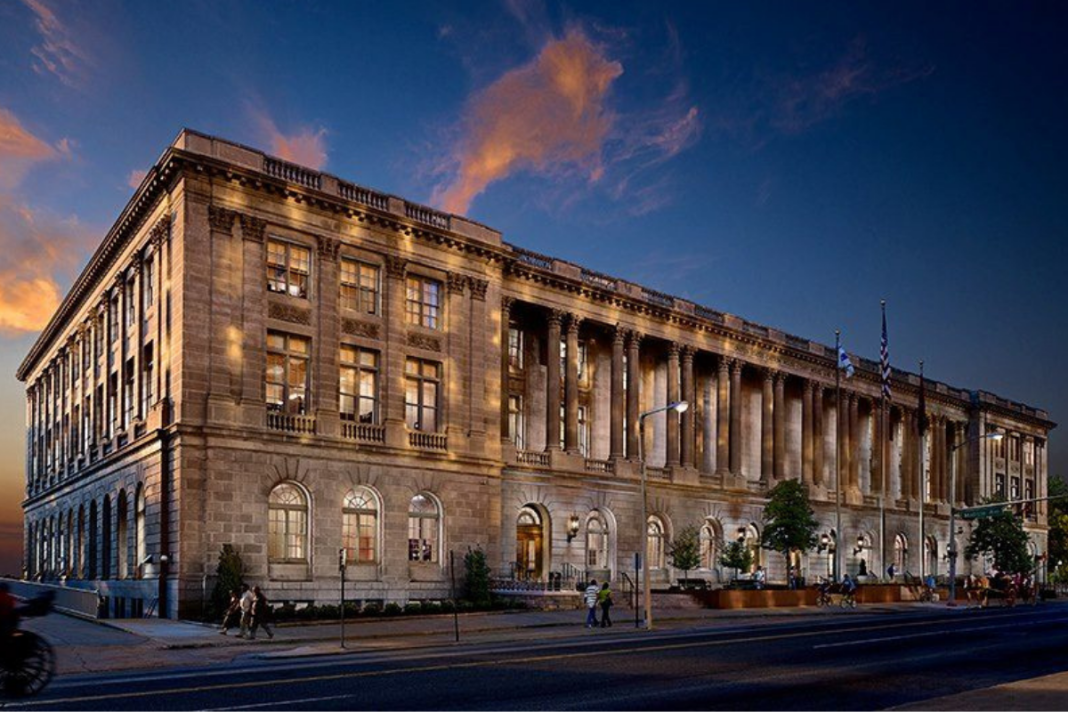 Memphis Law building